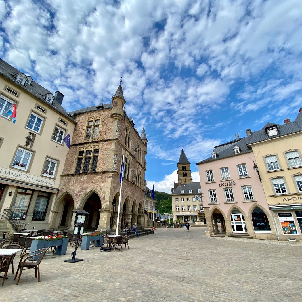 Roadtrip Luxembourg, Reiseführer für Selbstentdecker. Mache deine Luxemburg Reise zum Abenteuer. Eine Reise durch das letzte Großherzogtum