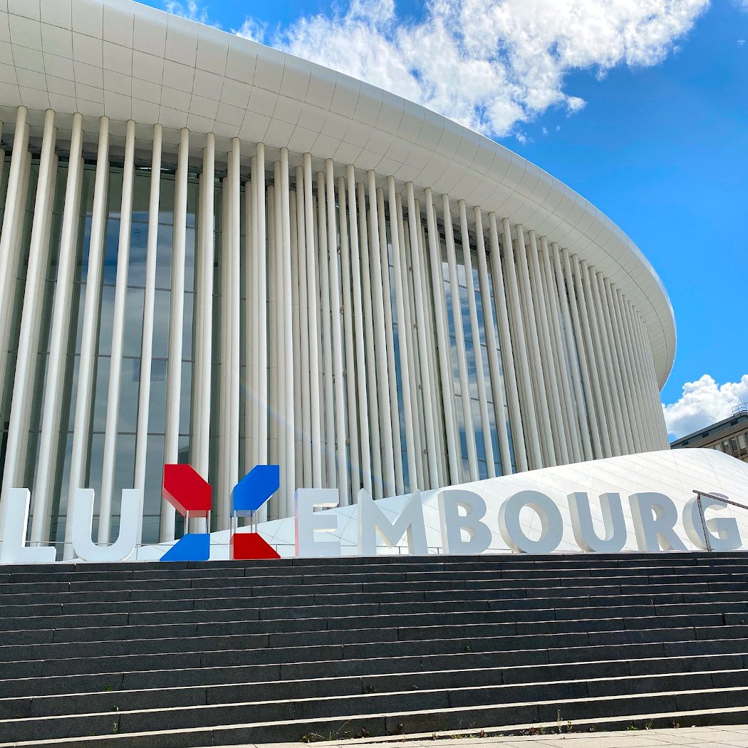 Roadtrip Luxembourg, Reiseführer für Selbstentdecker. Mache deine Luxemburg Reise zum Abenteuer. Eine Reise durch das letzte Großherzogtum