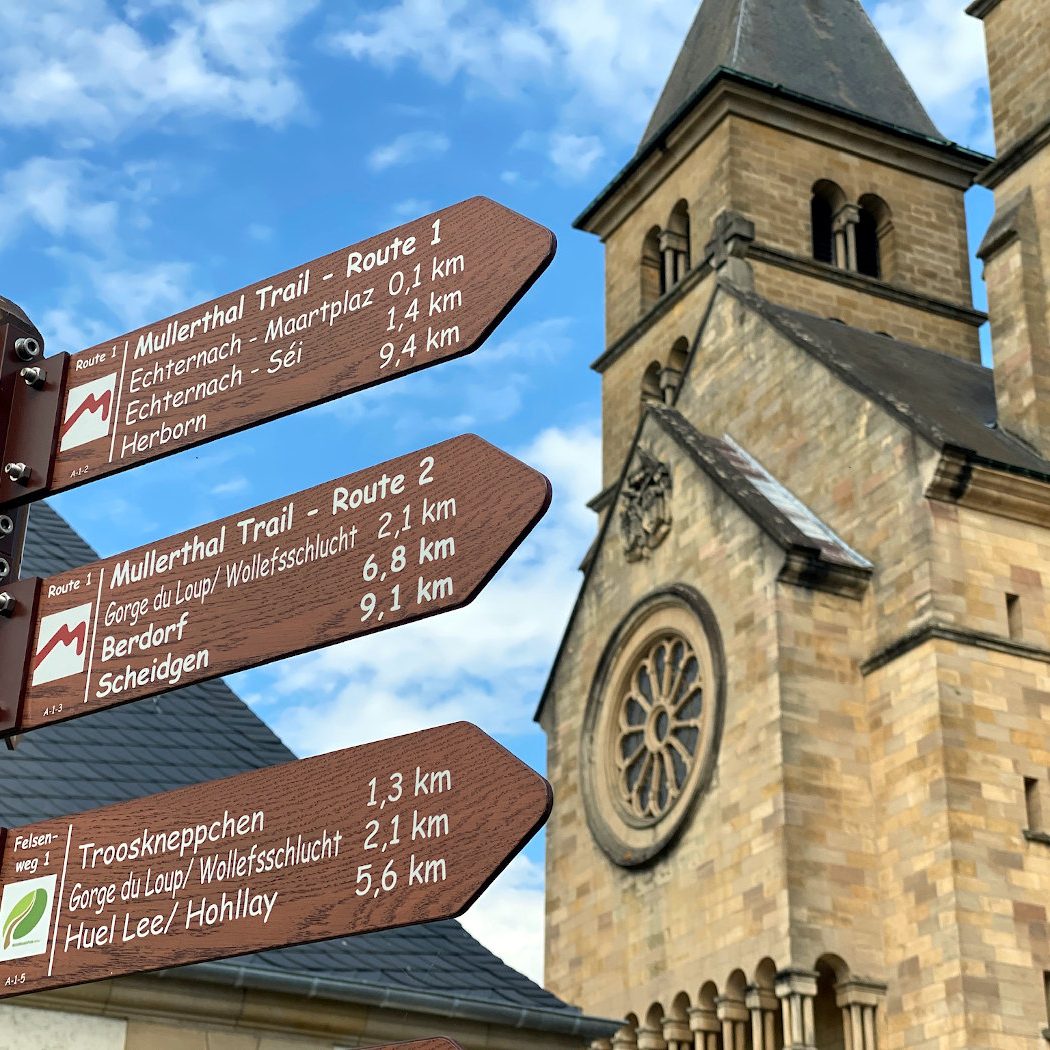 Roadtrip Luxembourg, Reiseführer für Selbstentdecker. Mache deine Luxemburg Reise zum Abenteuer. Eine Reise durch das letzte Großherzogtum