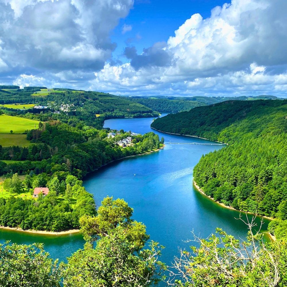 Éislek Tour Panoramastraße vorbei an den Burgen Vianden und Bourscheid